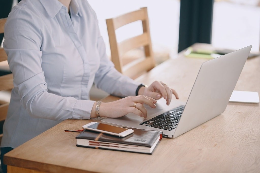 Pourquoi utiliser un correcteur orthographique au quotidien ?